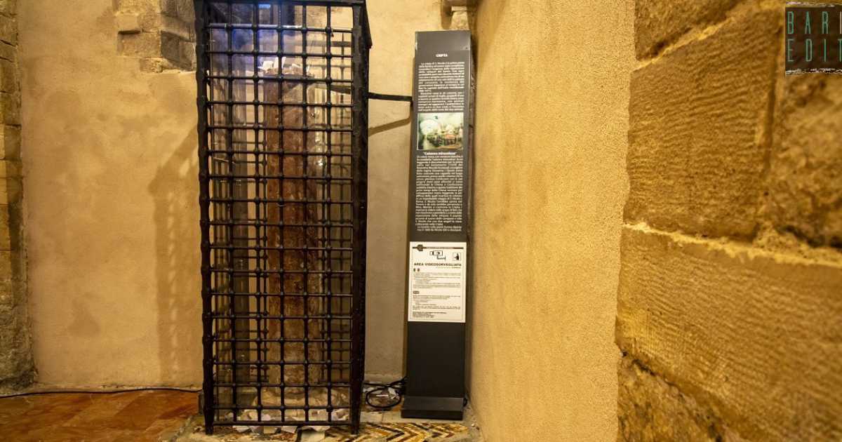 Bari: tra giri, bigliettini e zitelle, la leggenda della "Colonna miracolosa" di San Nicola
